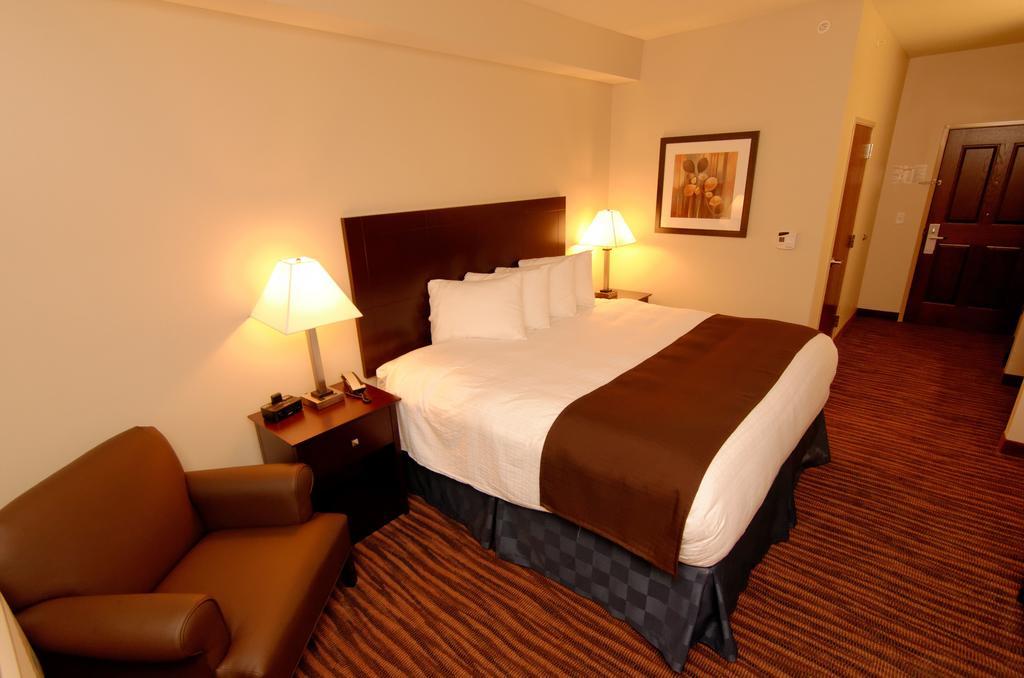 Cobblestone Inn & Suites Fort Madison Δωμάτιο φωτογραφία