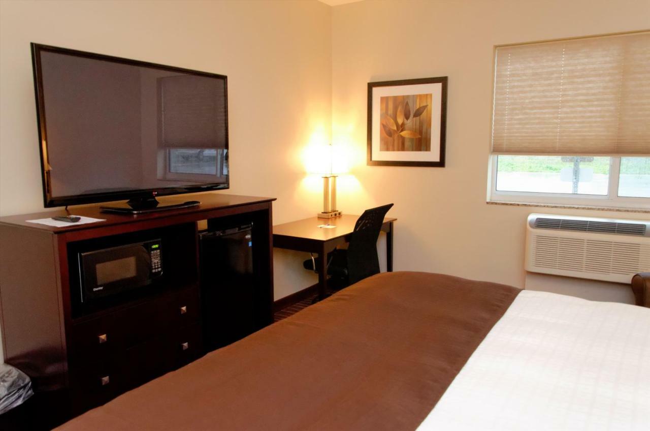 Cobblestone Inn & Suites Fort Madison Εξωτερικό φωτογραφία