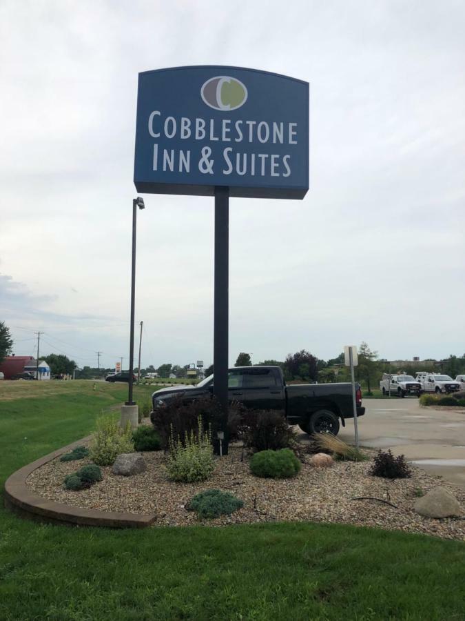 Cobblestone Inn & Suites Fort Madison Εξωτερικό φωτογραφία